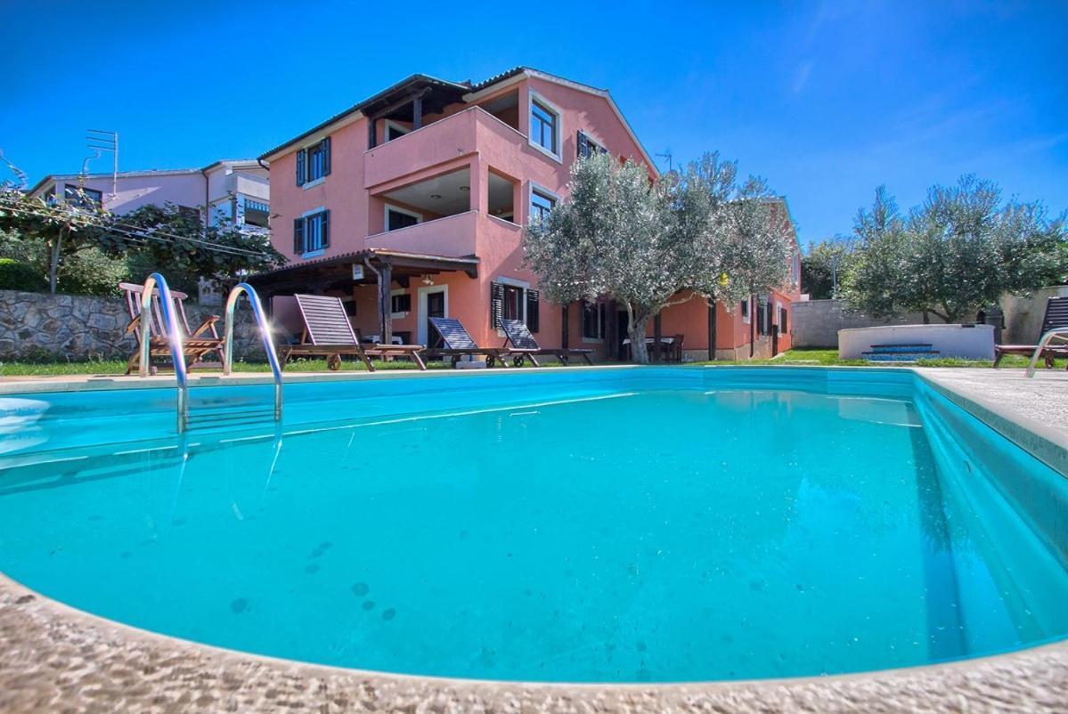 Apartments Aldo Banjole Exterior photo